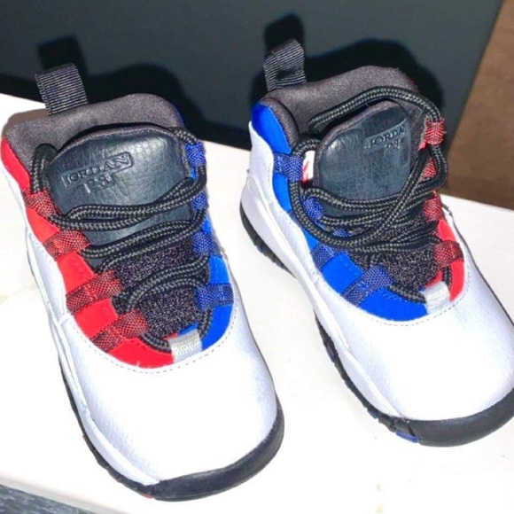 Shoes - Picture 2 of 2